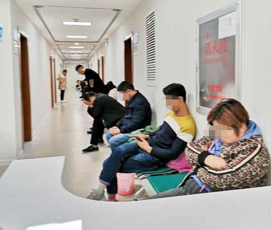 河南省医药院附属医院公益会诊倒计时,北京肝病医生联合会诊即将结束