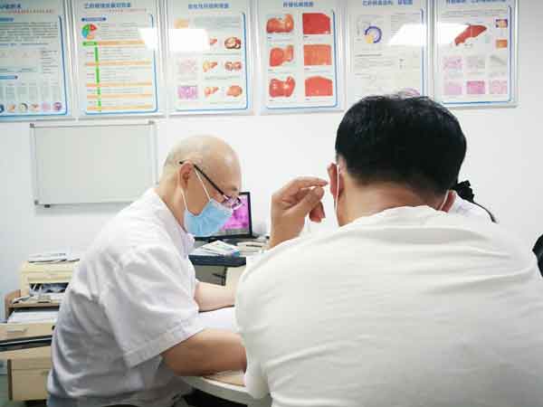 郑州市哪家医院看大三阳比较好